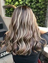 ユニー(uniii)&nbsp;柔らかコントラストハイライト