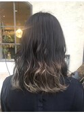 グラデーションベージュ