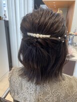 イースト(YEAST)&nbsp;ハーフアップ