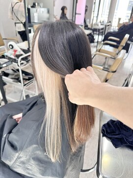アジールヘア 所沢プロペ通り店(agir hair) ホワイトカラーレイヤーカットデザインカラーケアブリーチ所沢