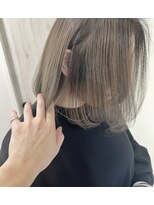 シエスタ バイ アンブルリュクス(siesta by amble luxe)&nbsp;ベージュカラー/髪質改善/ハイライト/レイヤーカット/縮毛矯正