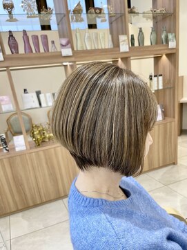 シュヴー 浦安店(CHEVEUX) 白髪染め/白髪ぼかし/明るい白髪染め/ショートボブ/ハイライト