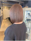 くすみピンクベージュカラー！切りっぱなしボブstyle