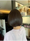 大人ショートボブ/ナチュラルボブ/小顔カット/切りっぱなし/艶髪
