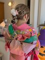 コマバ(KOMABA)&nbsp;成人式前撮りのお着付けとヘアセット。飾りレンタルもあります。
