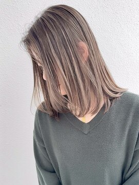 モアナバイヘッドライト 曽根店(Moana by HEADLIGHT) Moana【豊中曽根】#レイヤーボブ#ハイライト#ブリーチ