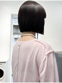 切りっぱなしボブ黒髪小顔レイヤーオリーブグレーココアベージュ