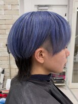 プライズ 表参道原宿店(prize)&nbsp;ツーブロックショートブルーカラーブリーチカラー