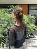 オムズ(OM's)&nbsp;ハーフアップ/カチモリ/前撮りヘアセット/ヘアアレンジ