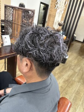 ハル(HARU) シルバールーズパーマ