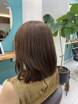 ベラ(Bella)&nbsp;伸ばし途中のボブヘア