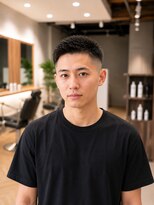 ブリリアント ヘアー ダイヤ(Brilliant Hair Dia)&nbsp;清潔感と扱いやすさを両立するフェードショート