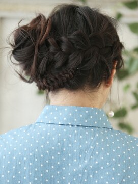 美容室クローバー 新小岩店(clover) 裏編み込み～三つ編み～裏編み込み、あみあみセット【新小岩】