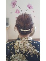 ミナル美容室 アップヘアー