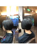 くびれショートボブ
