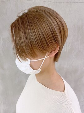 アイティー バイ アルバム 中野店(IT by ALBUM) ミルクティーベージュショートボブ_ラベンダーカラー_ba319111