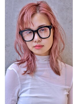 バロンフェム(baLon.fem) ベイビーピンクで女の子の雰囲気UPまちがいないキマるお色