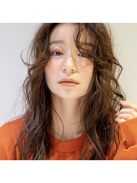 リタ(rita.) 大人レイヤースタイル 林 直人