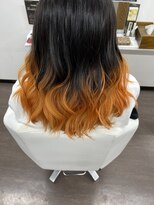 マクロヘアー(macro hair) オレンジのグラデーションカラー