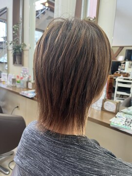 コアフィールフィス(COIFFURE fils) 《見附 今町》メンズ 長めショート ハイトーンカラー