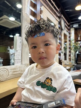 ハイドゥンシーク(HiDE&SEEK) メンズハイライトパーマ