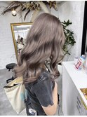 ダブルカラーミルクティーベージュレイヤーカット韓国ヘア