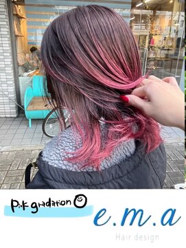 エマヘアデザイン(e.m.a Hair design) ピンクグラデーション