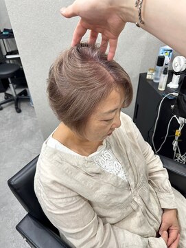 ハウオリ 金沢駅西店(Hau'oli) 白髪ぼかし/白髪ぼかしハイライト/脱白髪染め/白髪染め/透明感