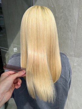 トップヘアーテラス(TOPHAIR TERRACE) 【艶感】抜きっぱなしブロンド