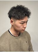 刈り上げショートアップバングツイストスパイラルパーマ