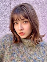イメチェン/ホワイトブロンド/外ハネボブ/美髪/表参道/髪質改善