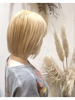 ビズヘアー グランバース(bisou hair grandbase) ブロンド/ブリーチ/ハイトーン/ハイトーンボブ
