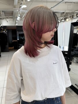 アクアオモテサンドウ(ACQUA omotesando) △レイヤーカットウルフカットハッシュカット前髪なし韓国ヘア