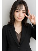 レディラインボブ　女性らしいフォルムと質感を強調