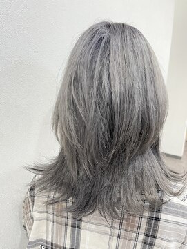 アネラ(Anela) シルバーグレージュ