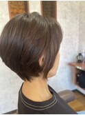 大人女性のショートボブ