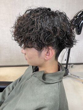 ジーナ 天神(Zina) 【Zina】メンズ/メンズパーマ/韓国/福岡/天神/大名