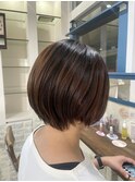ショートボブ