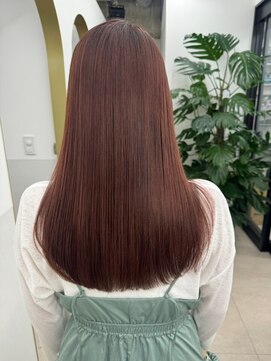 ロウ 町田(ROW) 働く大人女性の為のカット×カラー【ROW町田】