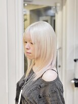 デート 綾瀬店(DATE)&nbsp;ホワイトブロンド × レイヤーカット