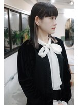 フェイヴィーズ(FavyS) ホワイトベージュインナーカラー切りっぱなしミディ