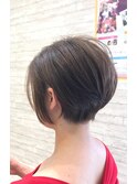 襟足スッキリショートボブ