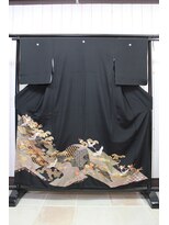 ルナクレセント (Luna crescent)&nbsp;留袖ST-７　￥11000～(着付け料込み)