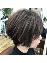 リリー ヘアーアンドビューティー(Lily)&nbsp;ハイライトハンサムショート