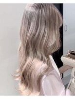 ペレ 栄店(PELE)&nbsp;ホワイトグレージュ