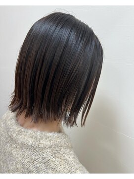 アールモンドヘア新世界 【北見】#ボブ#ぱっつんボブ#切りっぱなしボブ