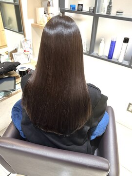 ３0代女性『sins髪質改善酸性ストレート』 グレージュカラー