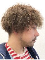 黄ぐまくん美容室 ランダムスパイラルパーマ