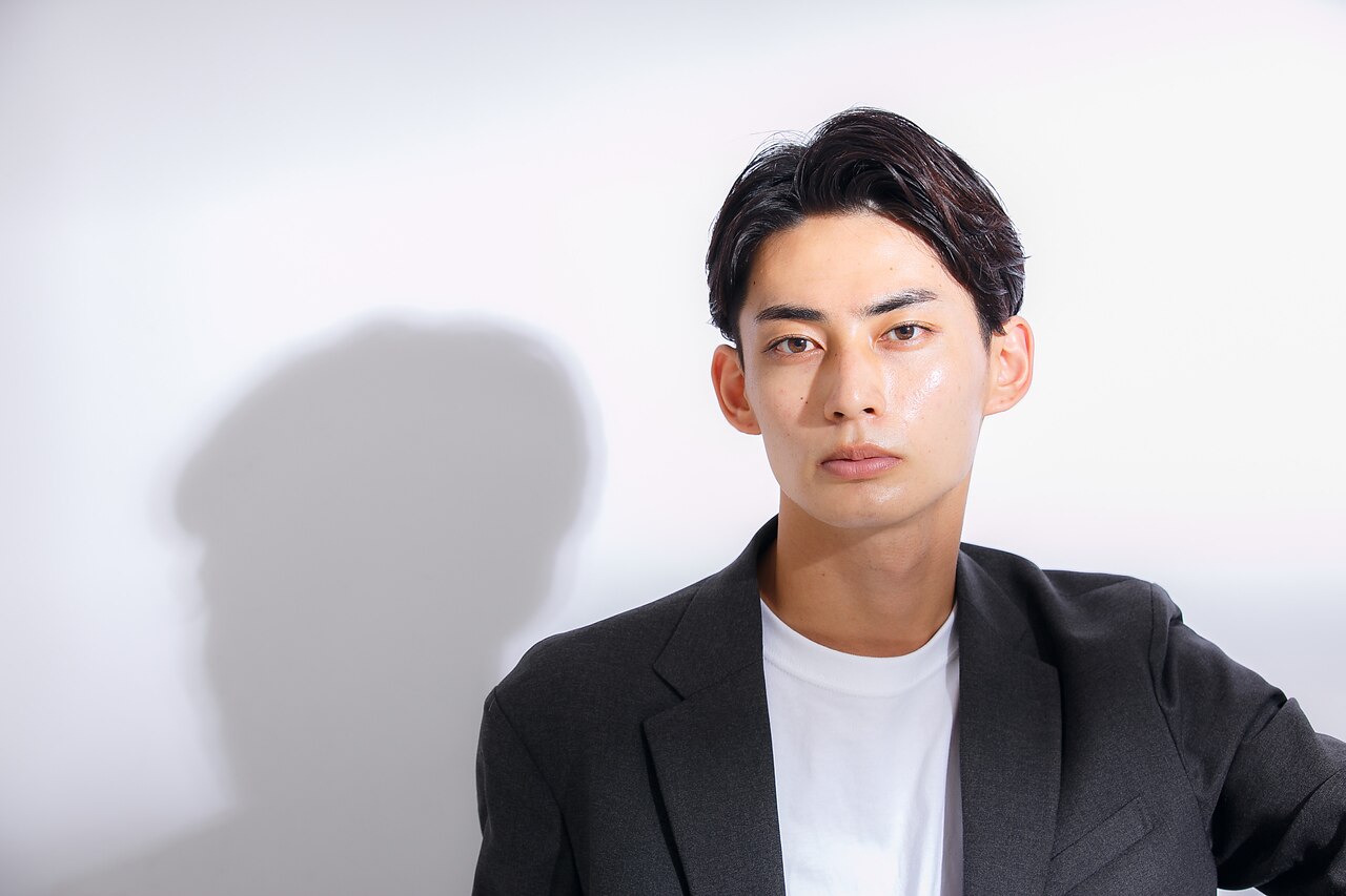 ◆【マイクロバブルと眉カットで清潔感UP】メンズ基本コース￥7500→￥6500