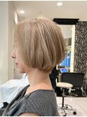 脱白髪染め大人ボブ